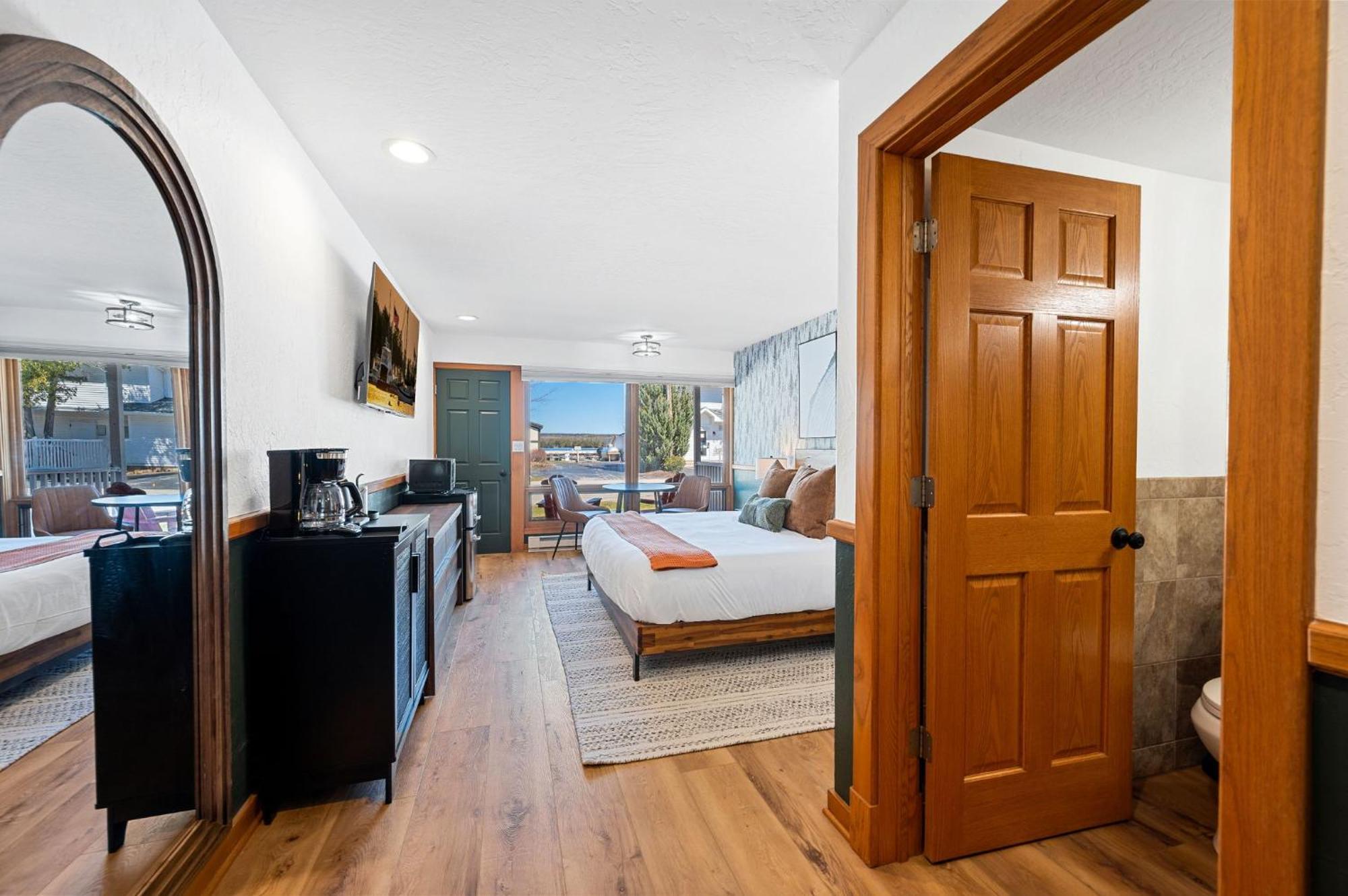 Spruce & Shore Motel Fish Creek Extérieur photo