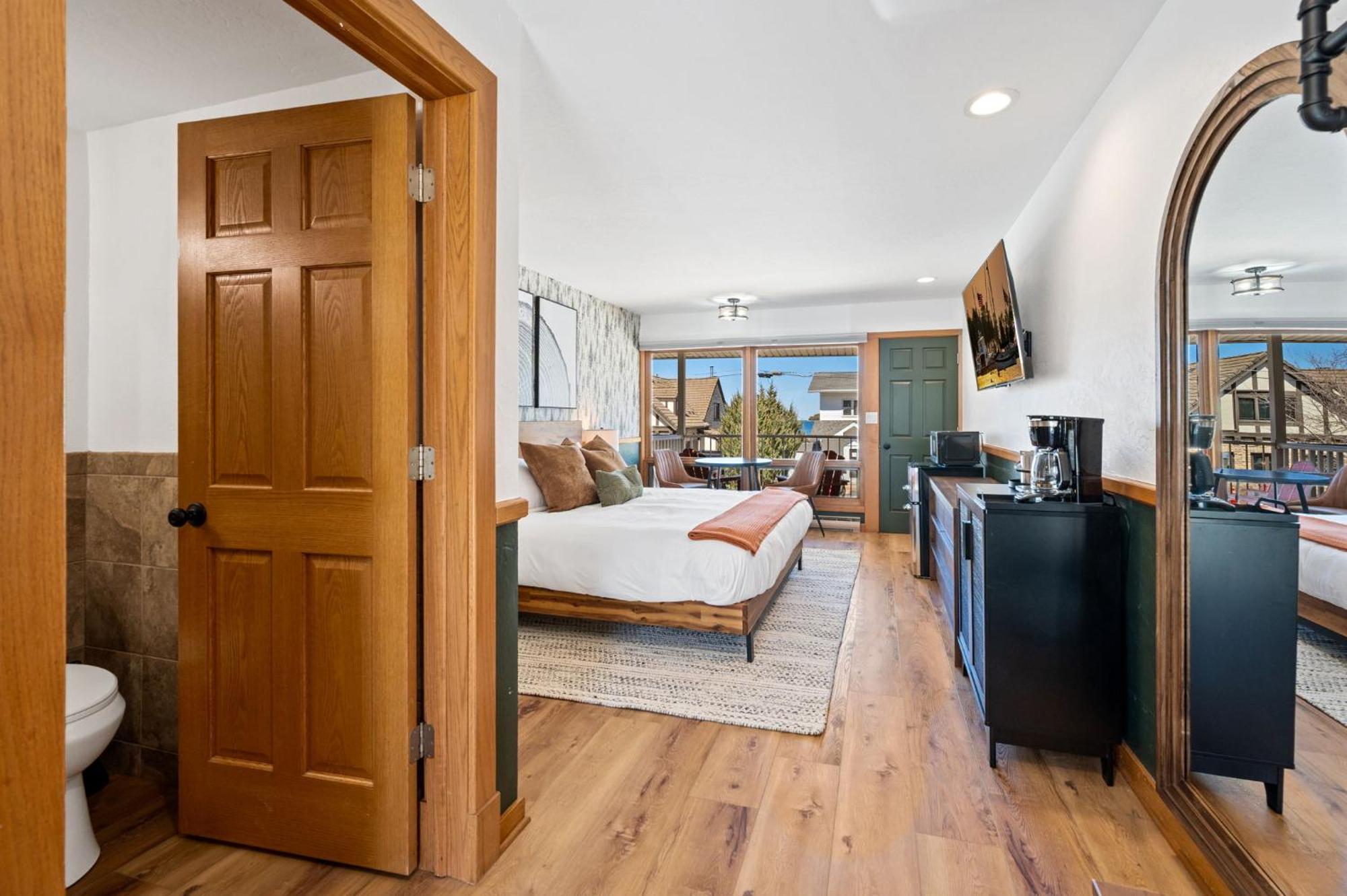 Spruce & Shore Motel Fish Creek Extérieur photo